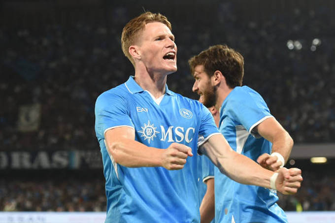 McTominay đang chơi thăng hoa ở Napoli